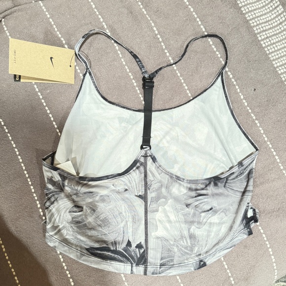 Nike | Womens Athleric Crop Razorback Tank NWT XS & L - Picture 3 of 5